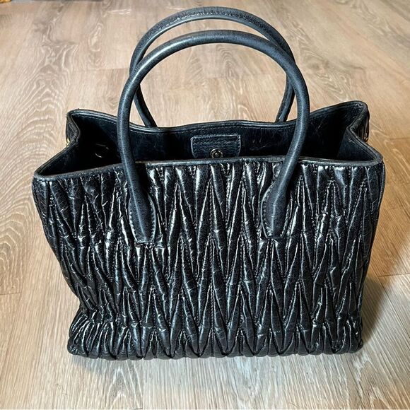 Miu Miu Matelassé Quilted Black Iconic Structured Dual Rolled Handbag Bag Tote - Picture 6 of 16